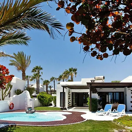 Casa de Férias Holiday Villas Kamezi Playa Blanca Ace03034 Oyc *