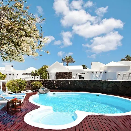 Holiday Villas Kamezi Playa Blanca Ace03034 Oyc Casa de Férias *